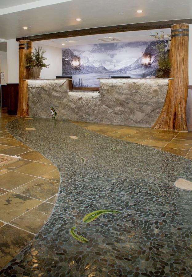 Cedar Creek Lodge&Conference Center Columbia Falls Buitenkant foto